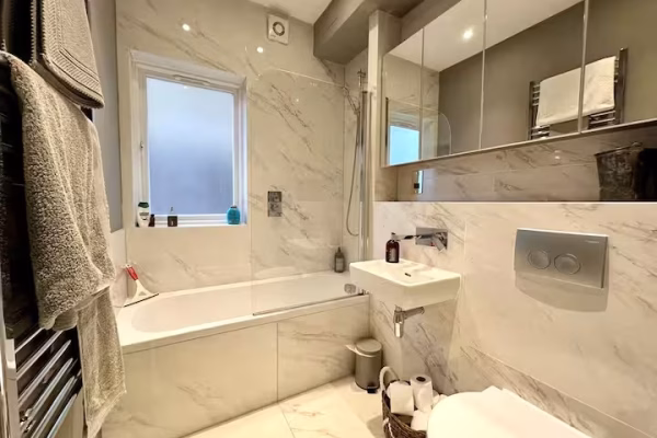 London 2 bedroom garden flat 6